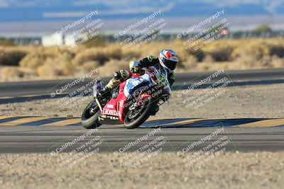 media/Dec-07-2024-CVMA (Sat) [[21c5f1ef85]]/Race 11-Amateur Supersport Open/